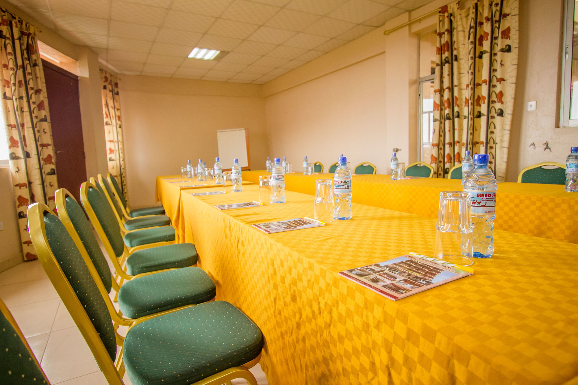Eland Safari Hotel Nyeri Zewnętrze zdjęcie